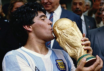 邵佳一关键,失误变单分,决策摇摆逆,开云365官网,开云365体育APP,KaiYun365,开云365平台